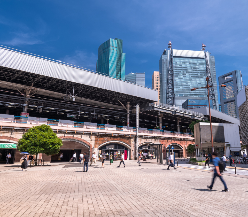 JR新橋駅・SL広場より徒歩2分の好立地